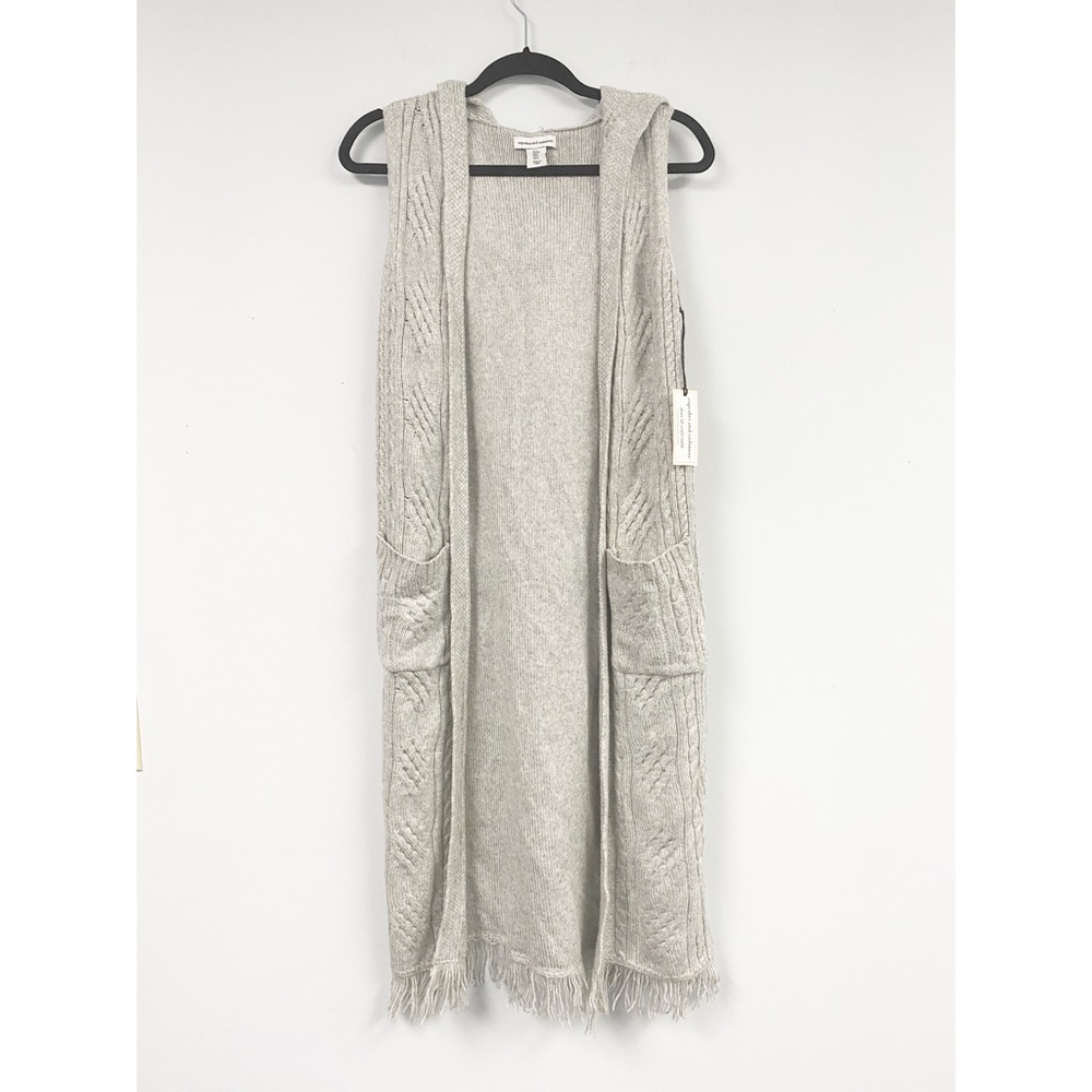 Cupcakes and Cashmere Gray Knit Long Vest